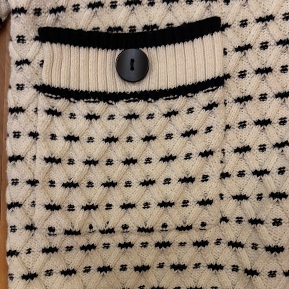 Sunoco Paris Women's White and Black Cardigan Sweater - Picture 3 of 8